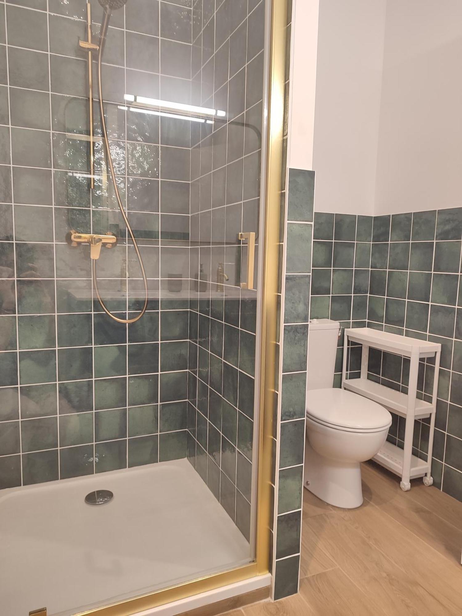 Le Petit 1881 Apartment Ampuis ภายนอก รูปภาพ